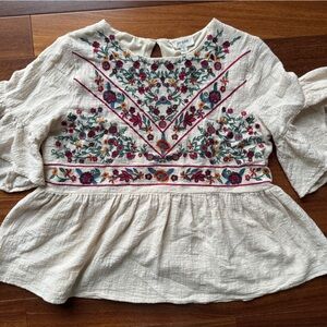 Umgee Cream Blouse with Floral Embroidery